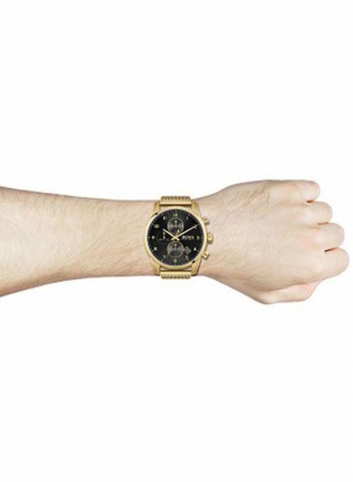 ساعت مردانه هوگو بوس طلایی