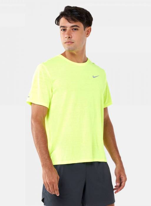 تیشرت ورزشی مردانه نایک زرد مدل 290