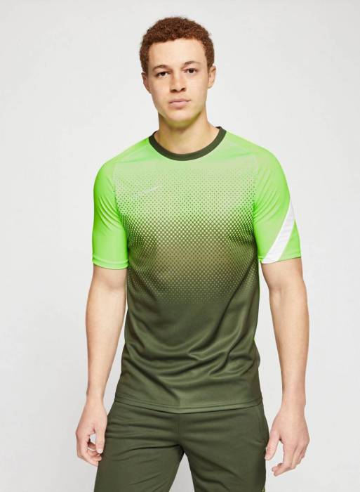 تیشرت ورزشی مردانه نایک سبز مدل 089