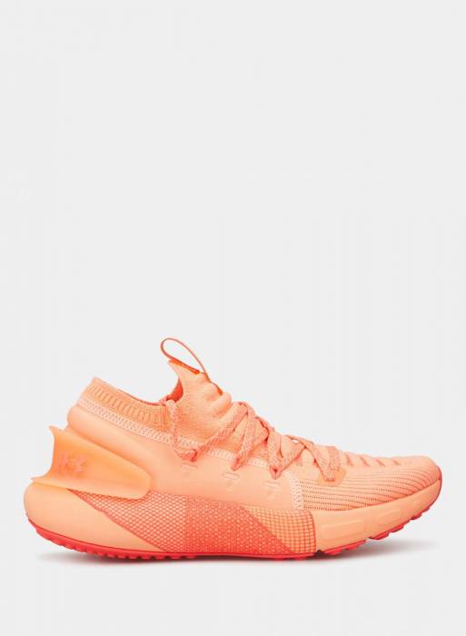 کفش ورزشی زنانه آندر آرمور نارنجی