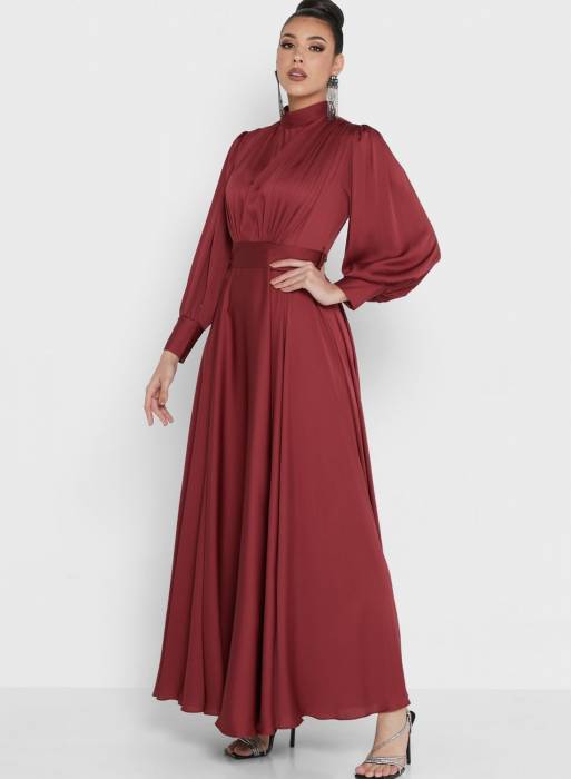 لباس شب مجلسی بلند قرمز برند khizana