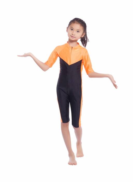 آستین کوتاه بورکینی (لباس شنای اسلامی) بچه گانه دخترانه مشکی نارنجی برند sharpdo