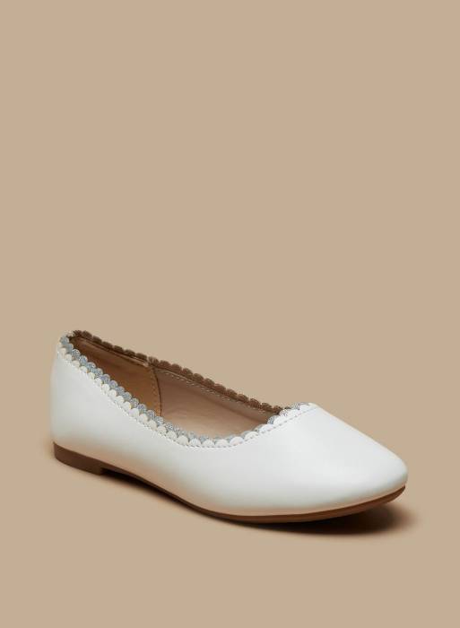 کفش راحت بچه گانه دخترانه سفید برند flora bella