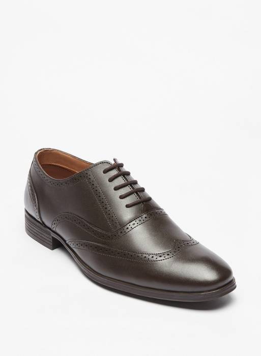 کفش مردانه قهوه ای برند shoexpress